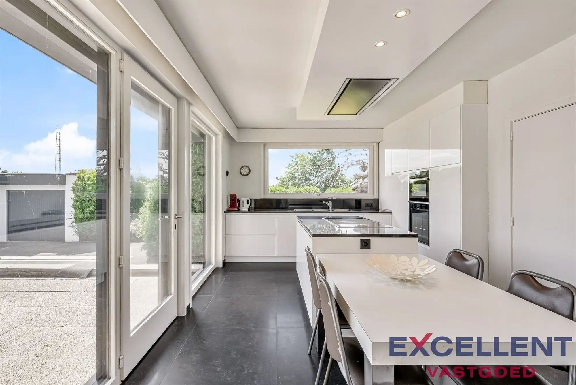 Architecturale bungalow op groot perceel Deinze foto 5
