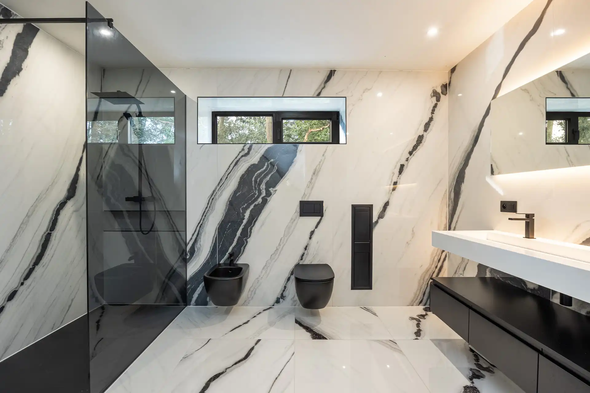 Supermoderne villa te koop – af te werken naar uw smaak foto 16