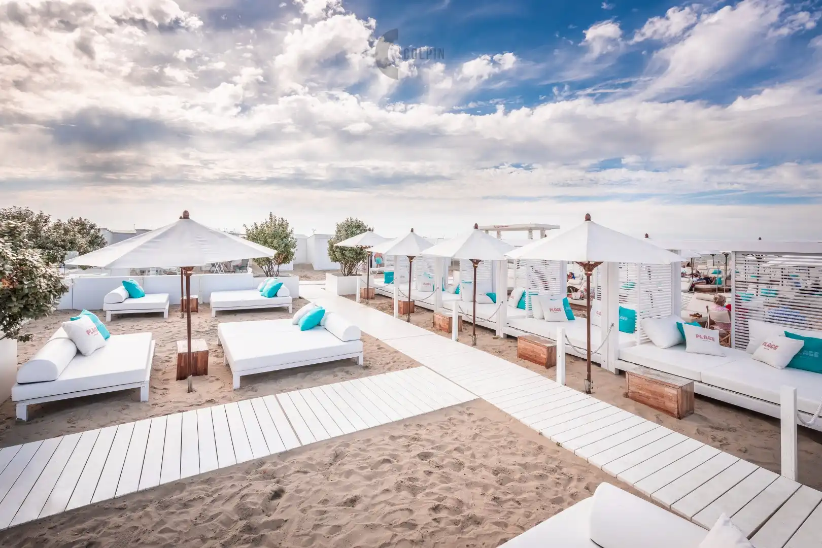 Instapklaar en lichtrijk penthouse vlakbij de zeedijk foto 10