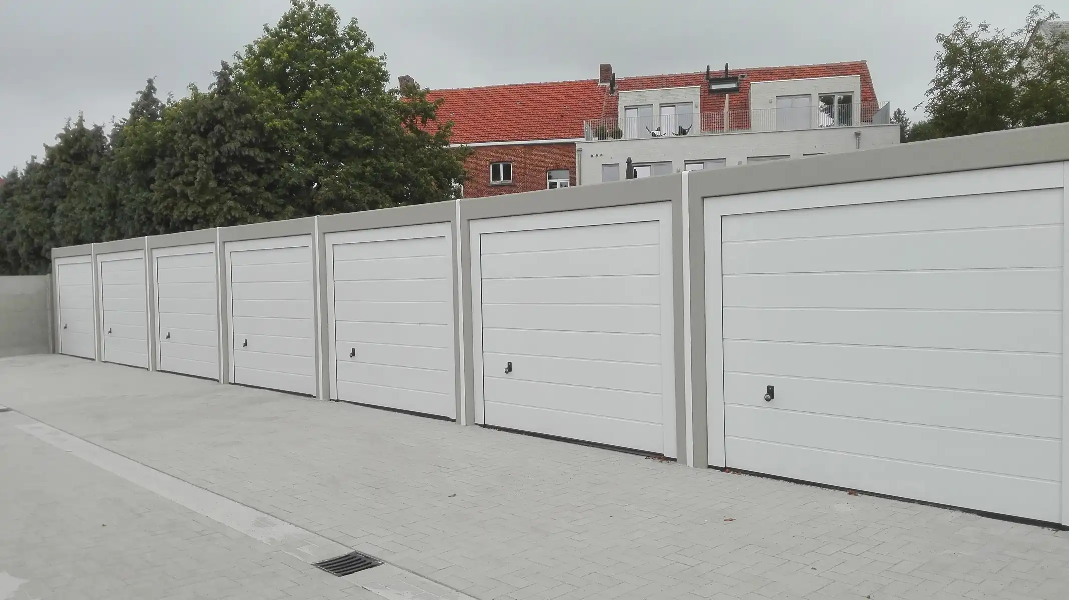 2 gesloten garageboxen te koop in het centrum van Booischot foto 3