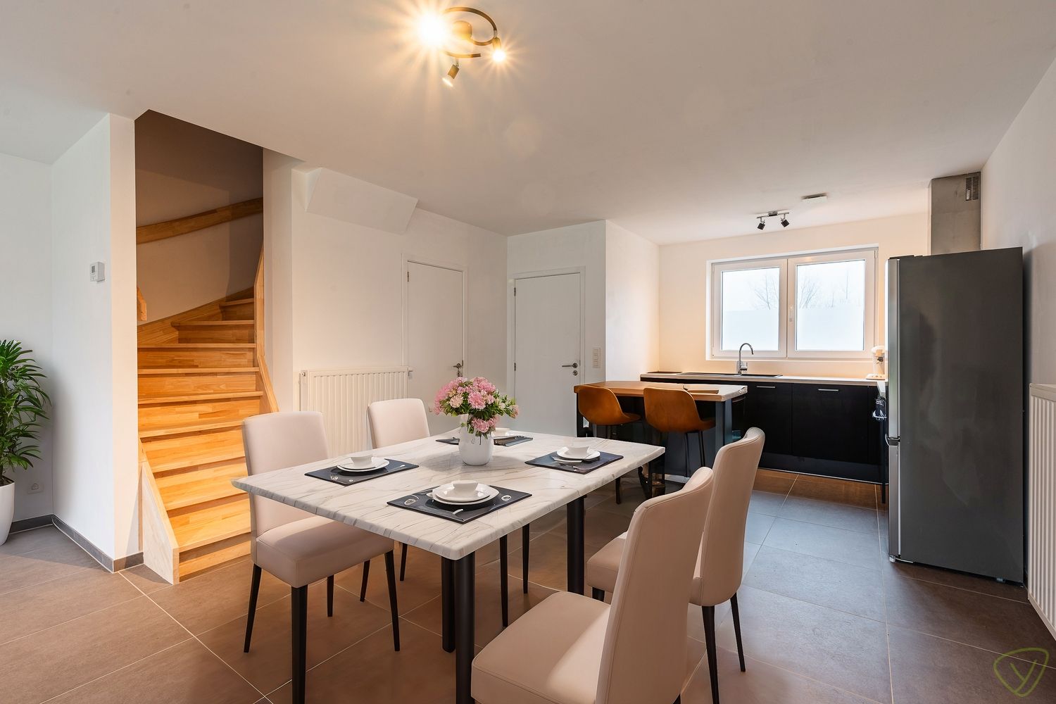 Instapklare BEN-woning met 4 slaapkamers en tuin in rustige verkaveling foto 5