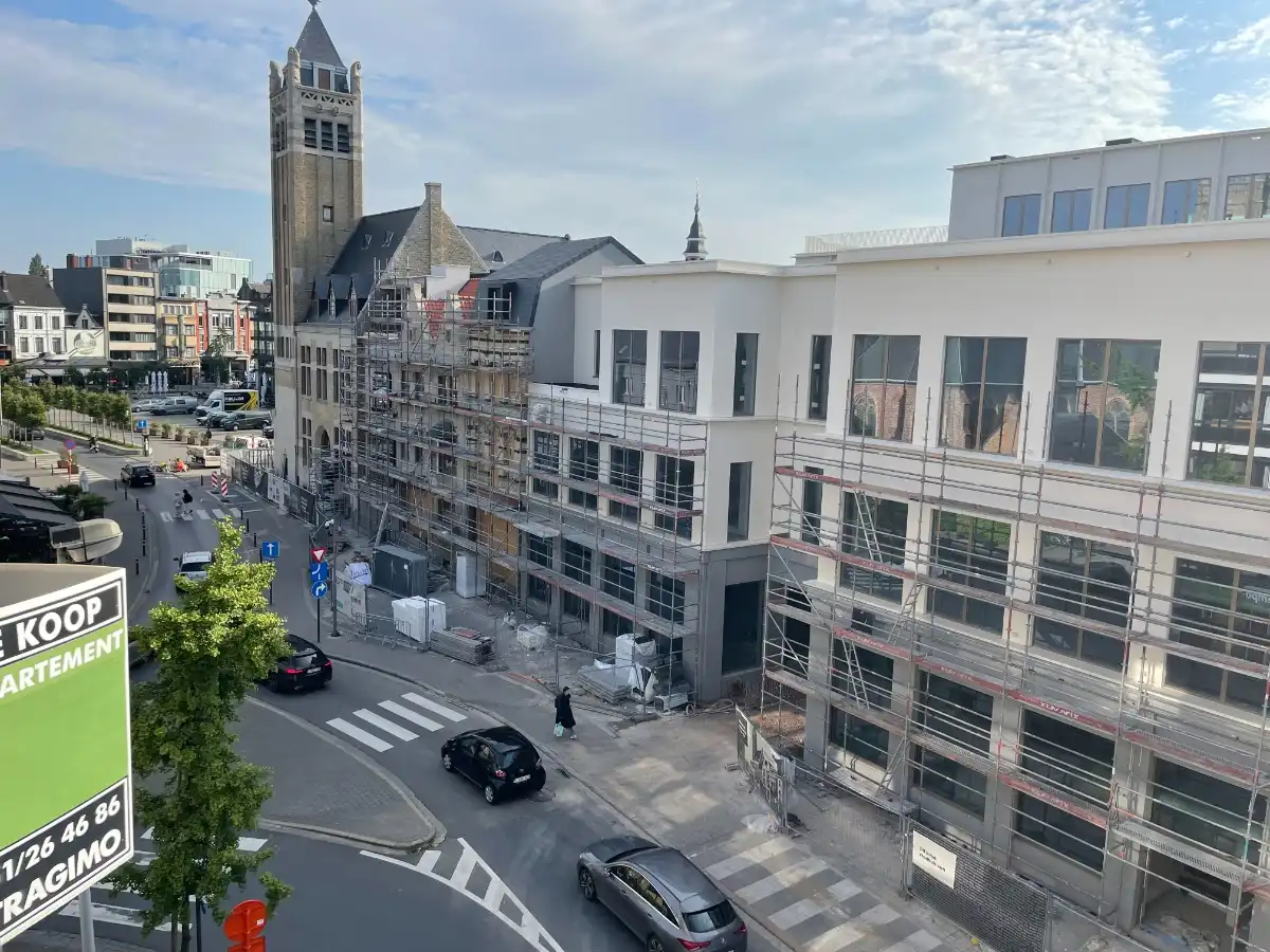 2 slaapkamer appartement met terras foto {{pictureIndex}}