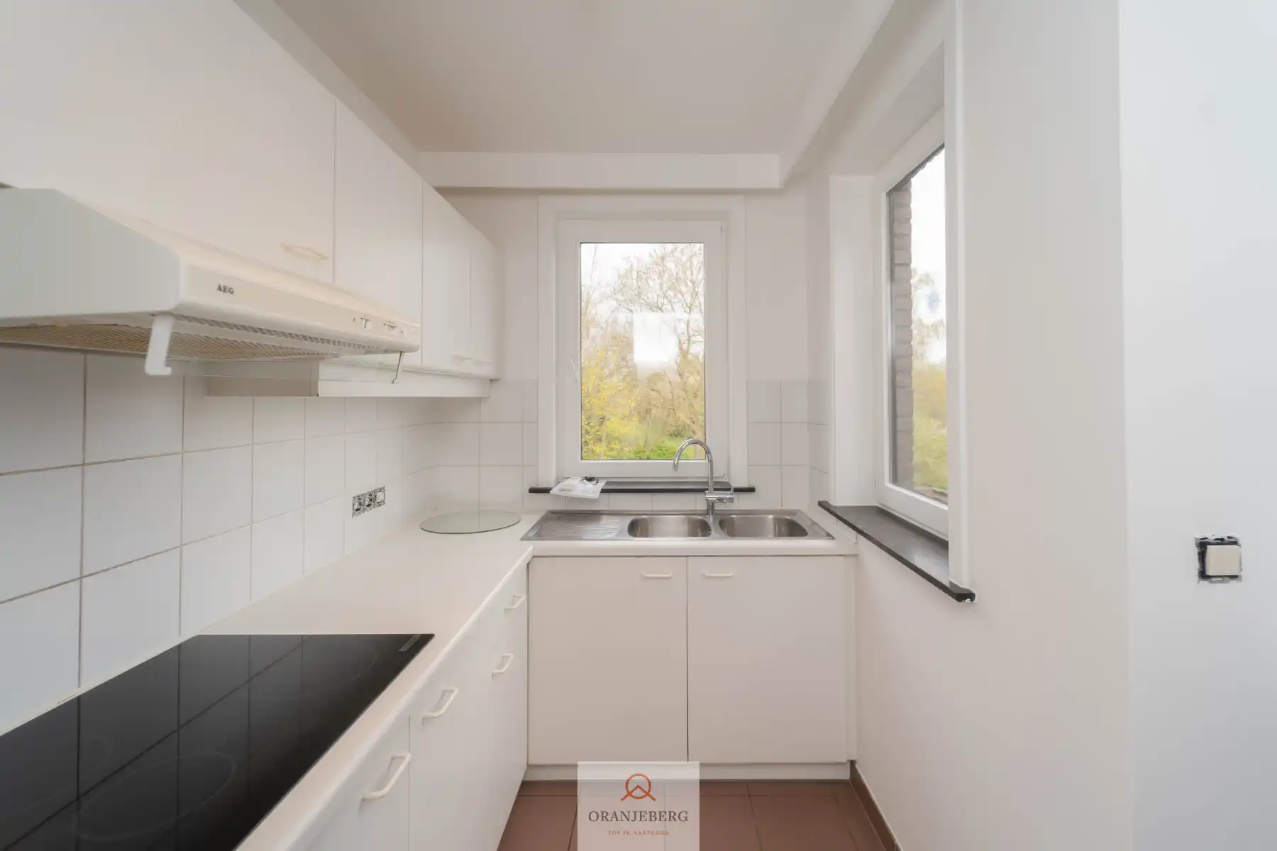 Instapklaar duplex-appartement Wondelgem! foto 8