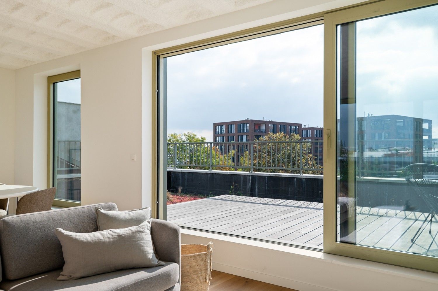 Duplex appartement met 2 slaapkamers met zicht op 't Groen Kwartier! foto 2