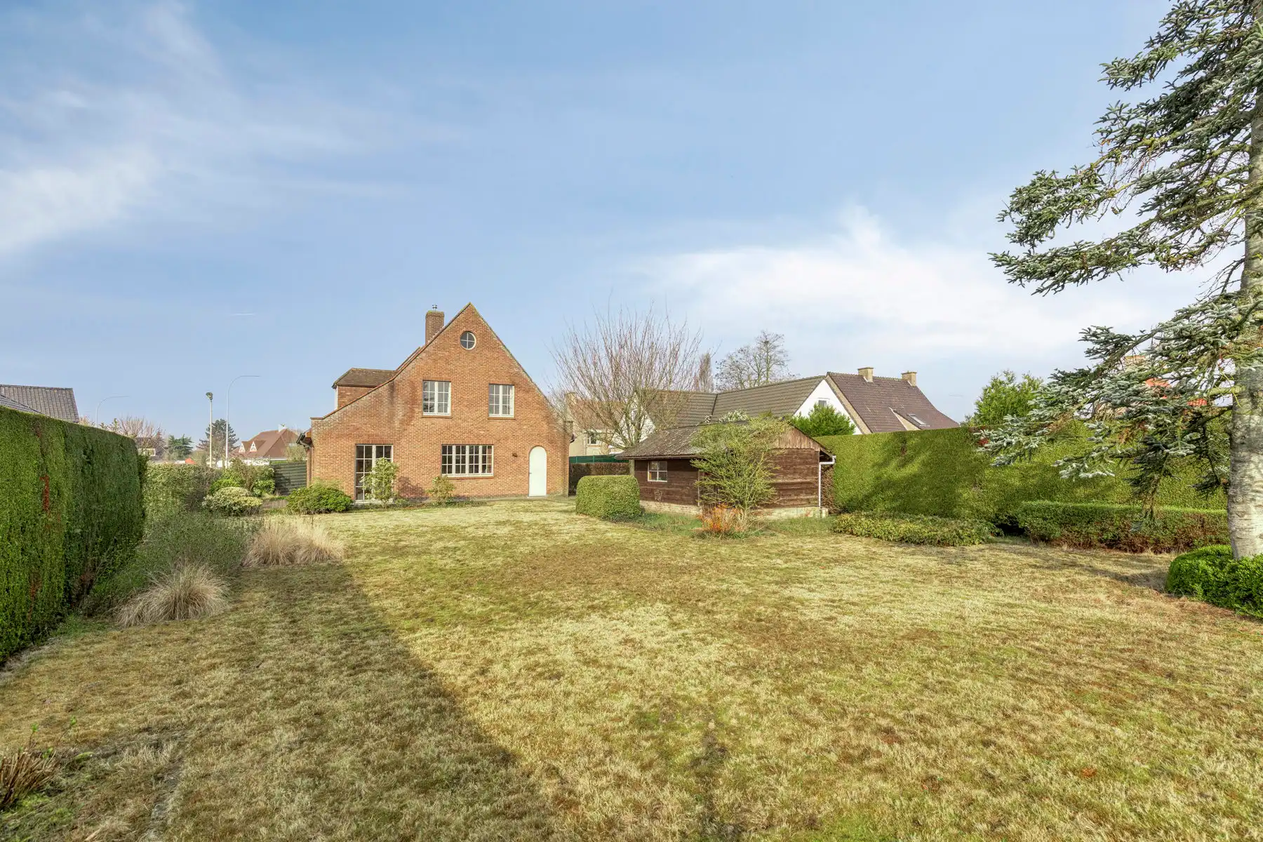 Zeer ruime villa met 4 slaapkamers!! foto 32