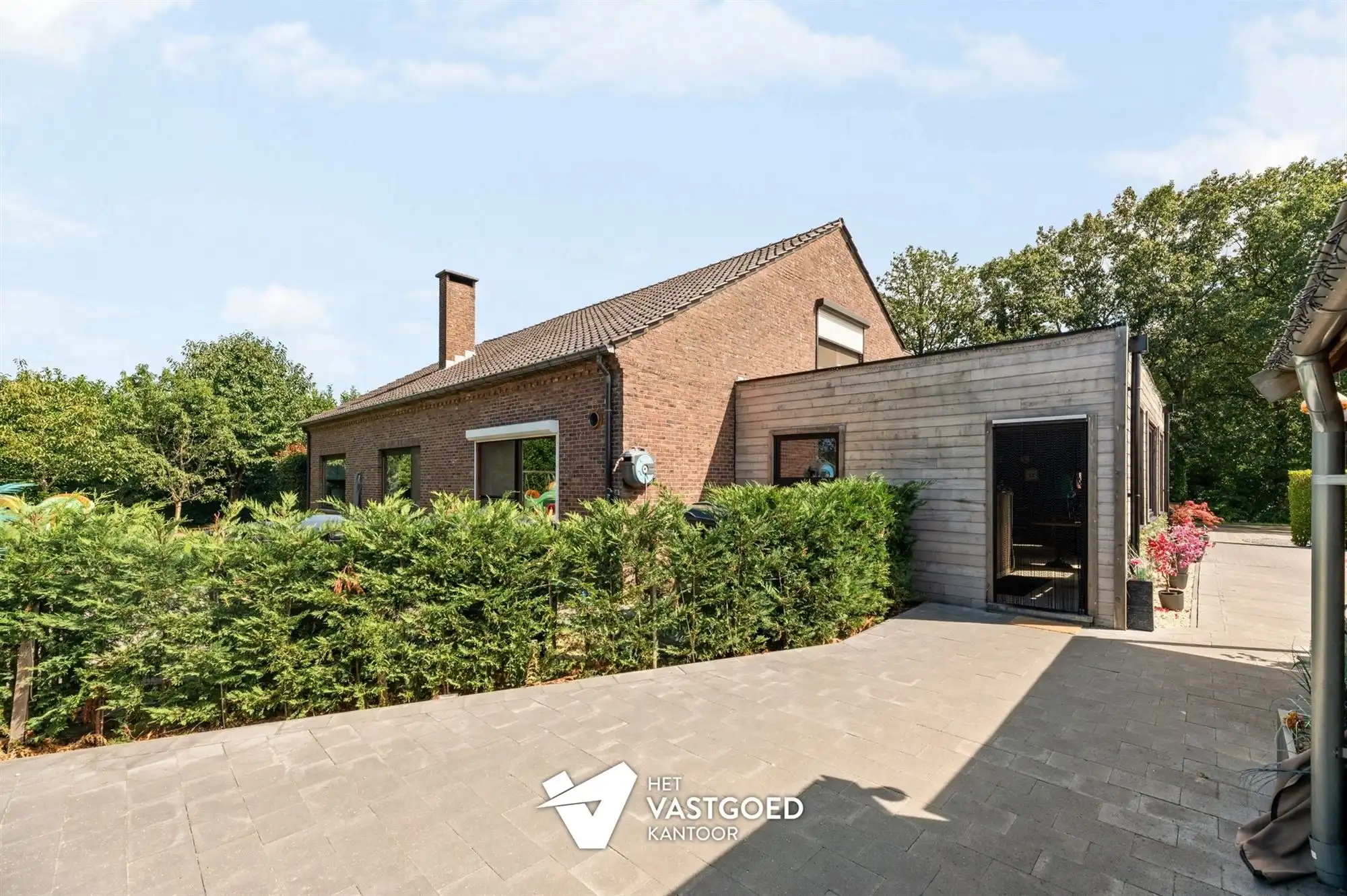 ZEER RUIME, ENERGIEZUINIGE WONING MET ENORM VEEL MOGELIJKHEDEN OP 5320M²! foto 36