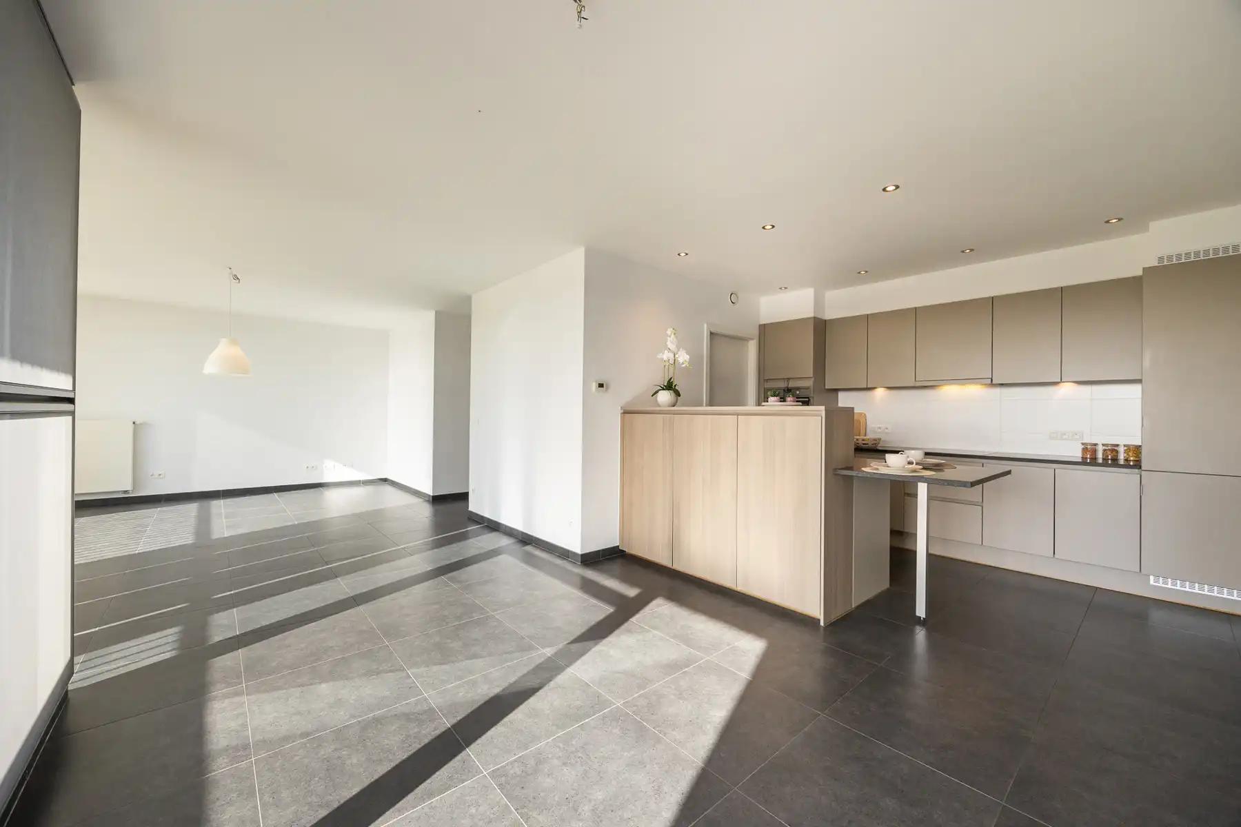 Appartement te huur foto 8