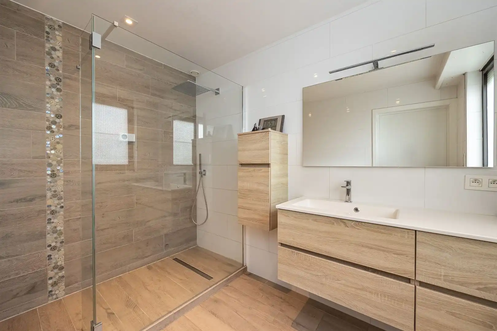 Uitzonderlijke ruime woning aan natuurdomein 'T Rood. foto 22