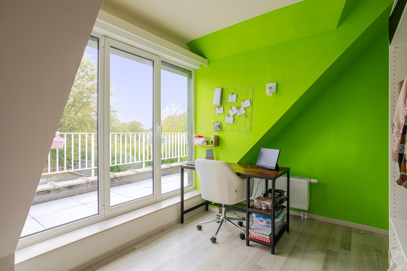 Gezellig, instapklaar dakappt. met 2 slpk. en ruim balkon foto 16