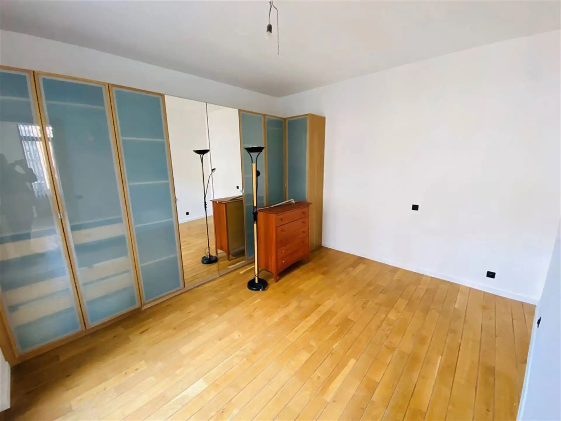 Mooi appartement met 1 slaapkamer van ±90 m² foto 4