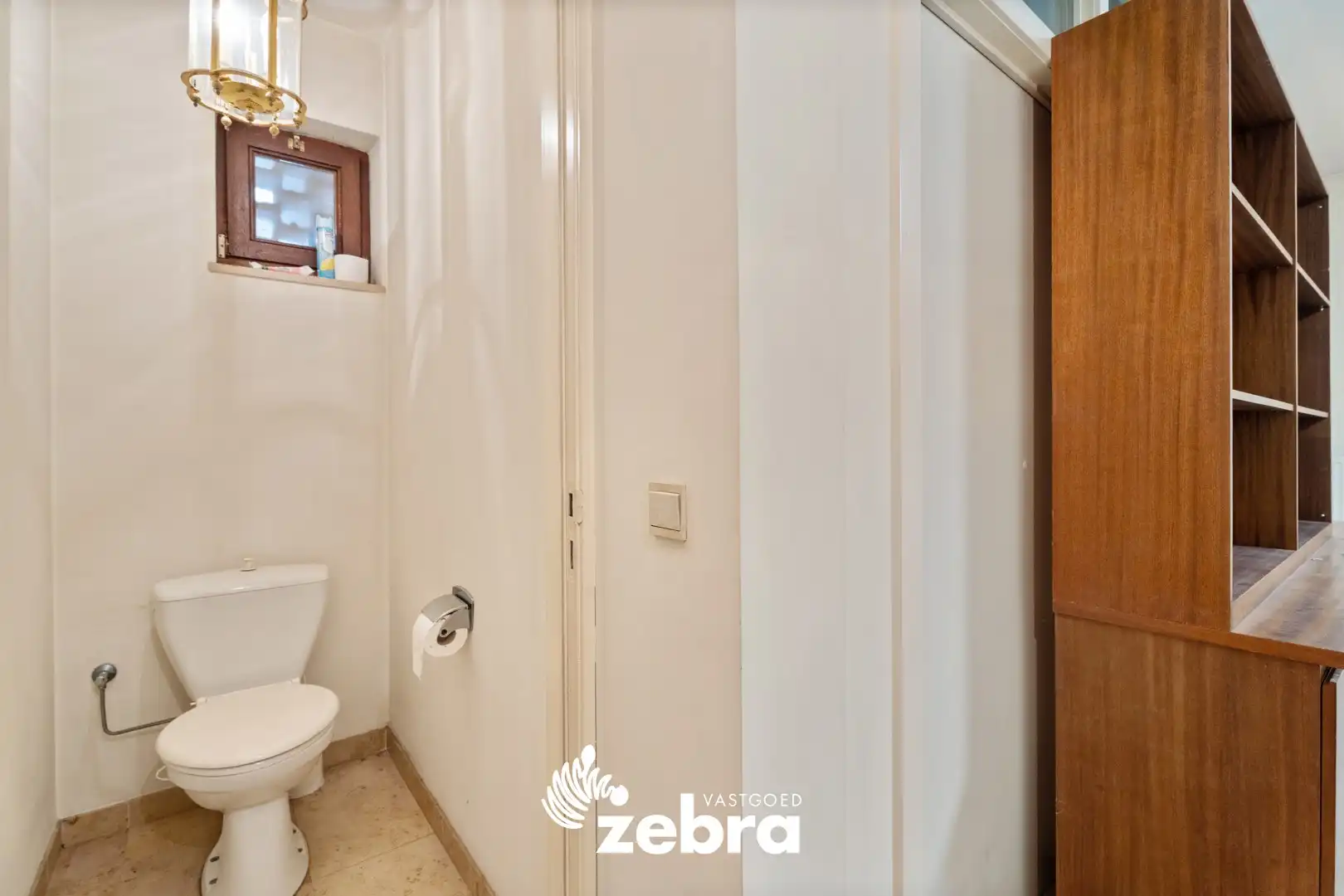 Veelzijdig handelspand op toplocatie in hartje Tielt – ook in te richten als woonst! foto 10