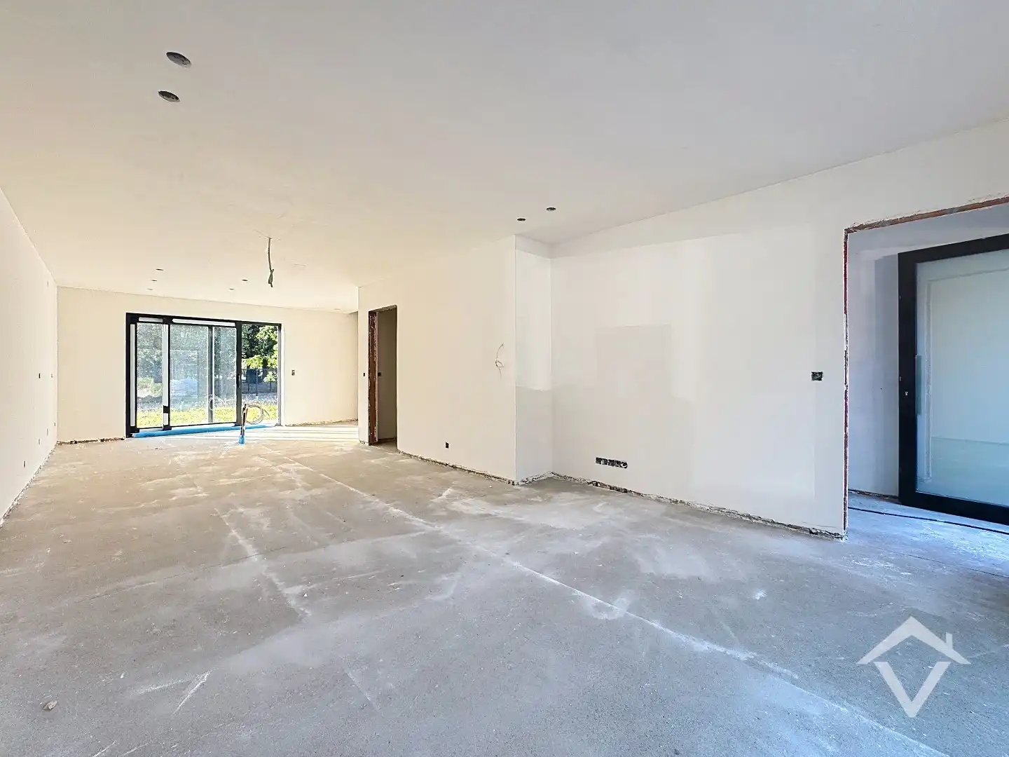 Woning met 3 slaapkamers en carport te Proven  foto 9