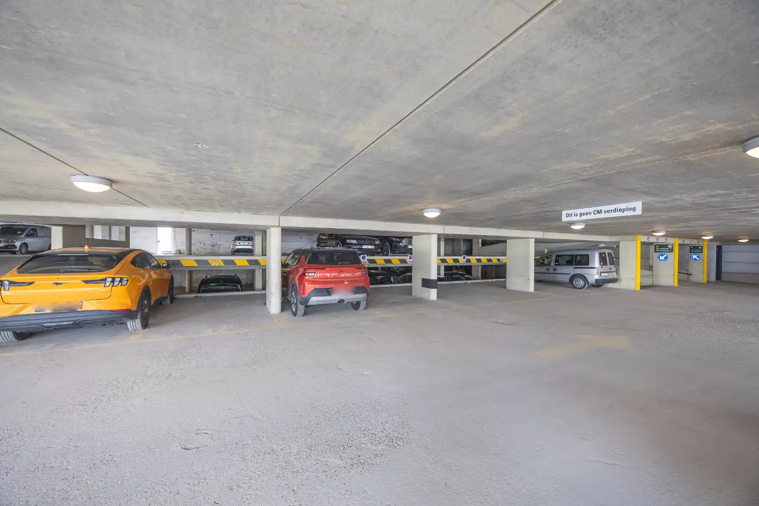 2 slaapkamer appartement met terras in Oostende foto 19