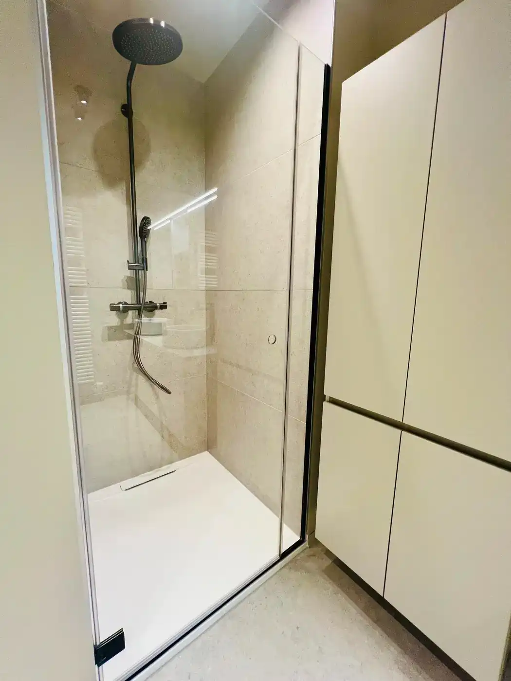 Exclusief villa-appartement met hoogstaande afwerking op toplocatie foto 14