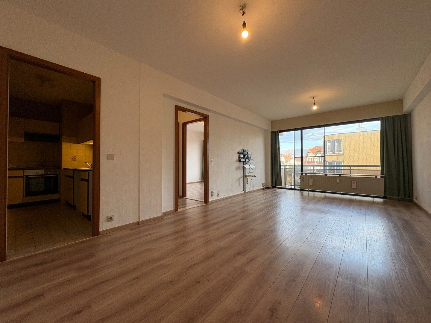 Ruim appartement met 3 slaapkamers te huur – centrum Koksijde foto 14