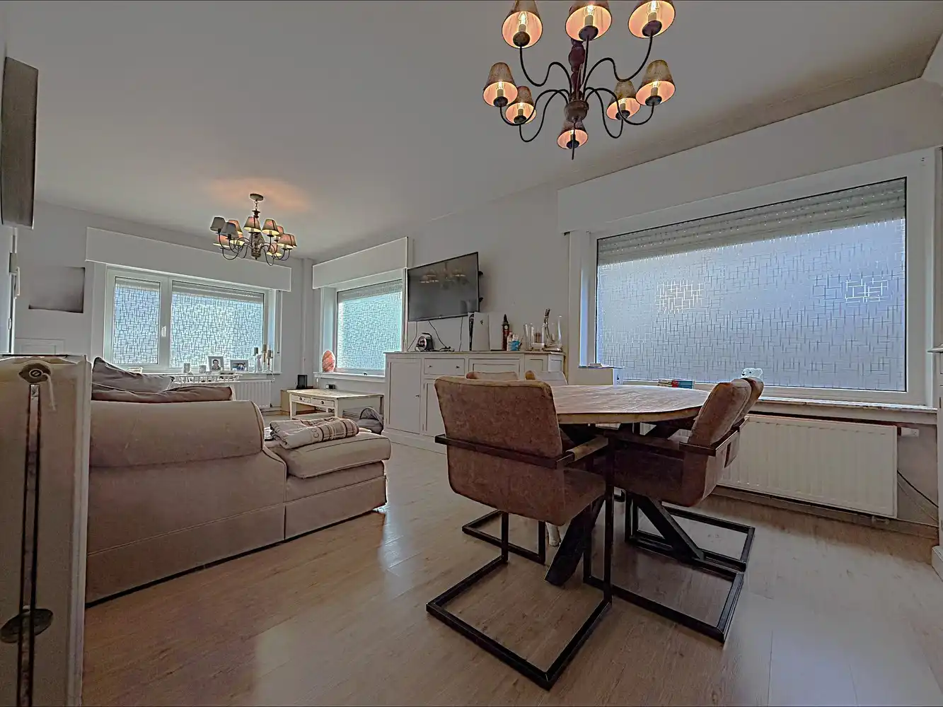 Prachtige instapklare woning met zonnige tuin! foto 3