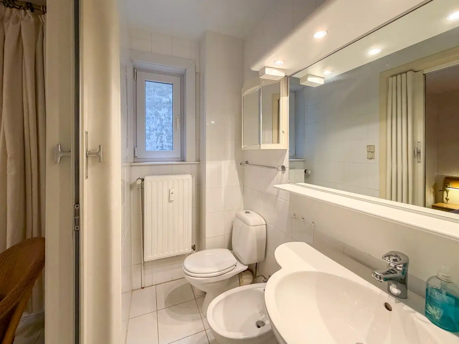 Charmant 1-slaapkamerappartement in kleinschalige residentie vlak bij strand foto 9