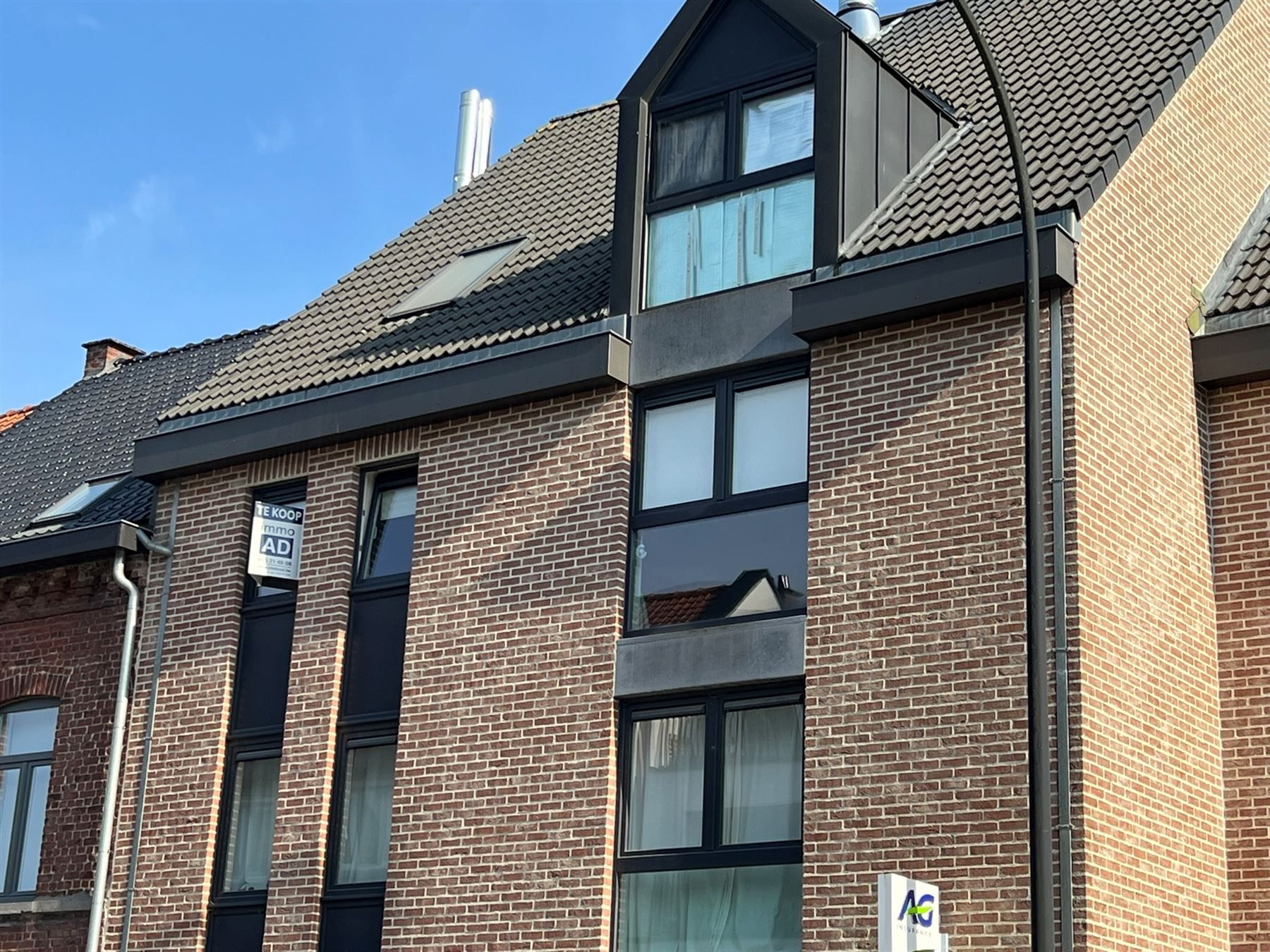 Instapklaar en energiezuinig appartement met 2 slaapkamers, terras en parking foto 9