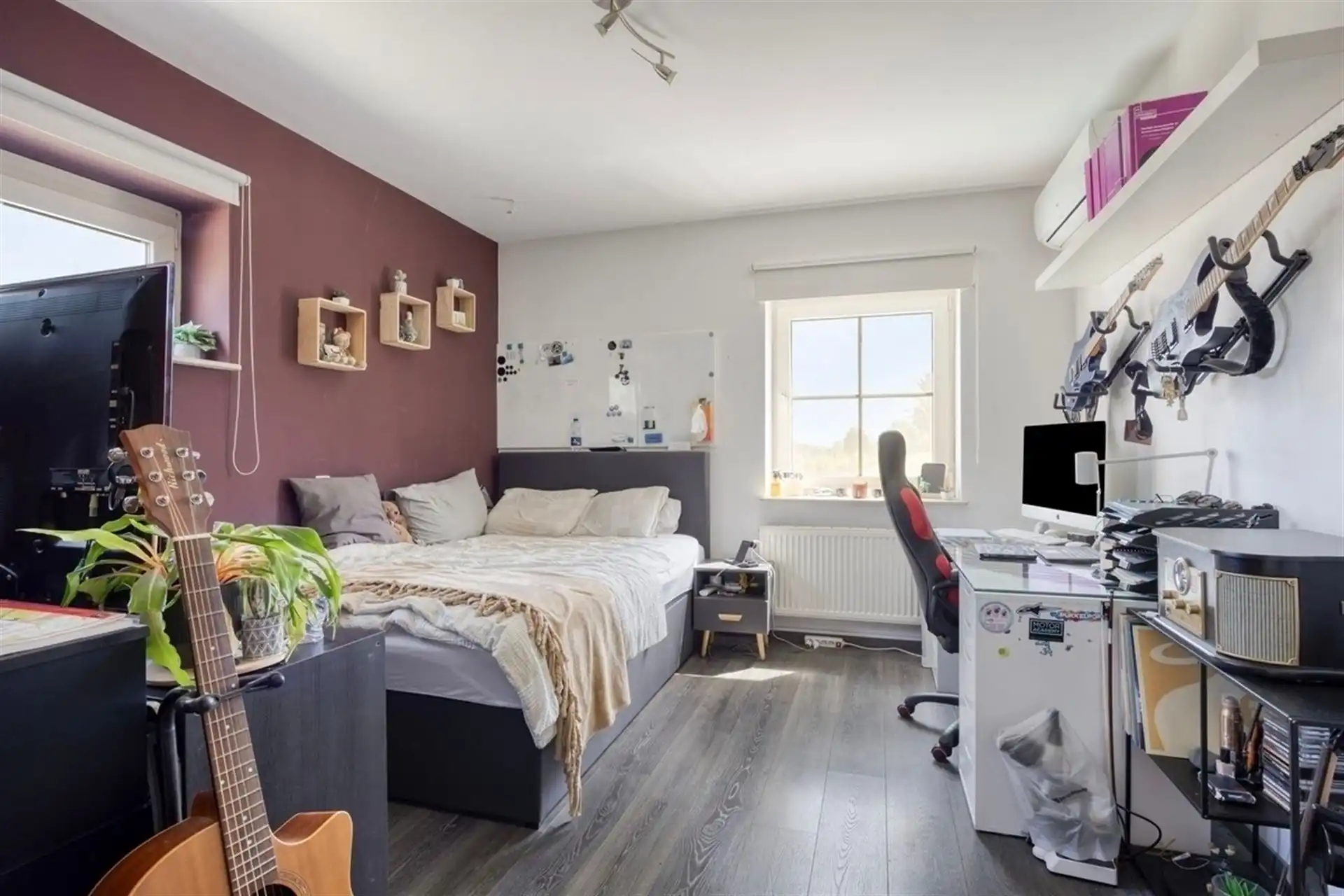 Instapklare villa met zwembad. Landelijke ligging in Leut. foto 35