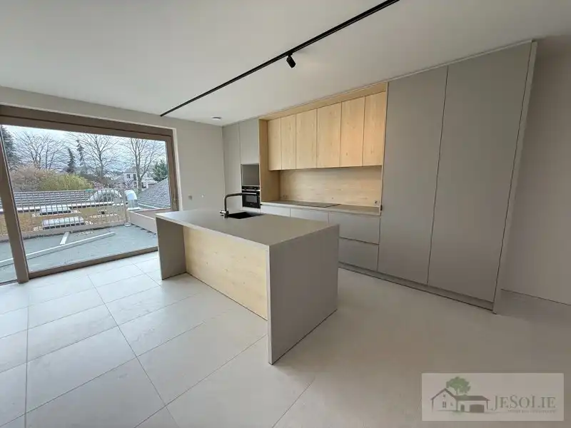 Ruime duplex met 2 slaapkamers foto 8