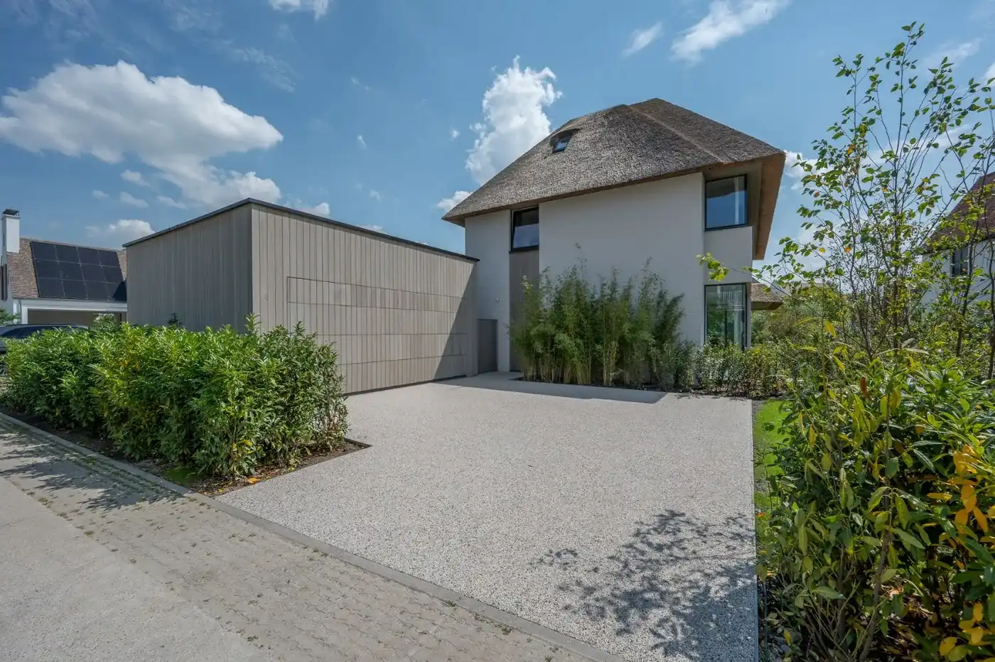 Luxueus afgewerkte nieuwbouwvilla te Duinenwater genietende van de perfecte zon oriëntatie foto 30