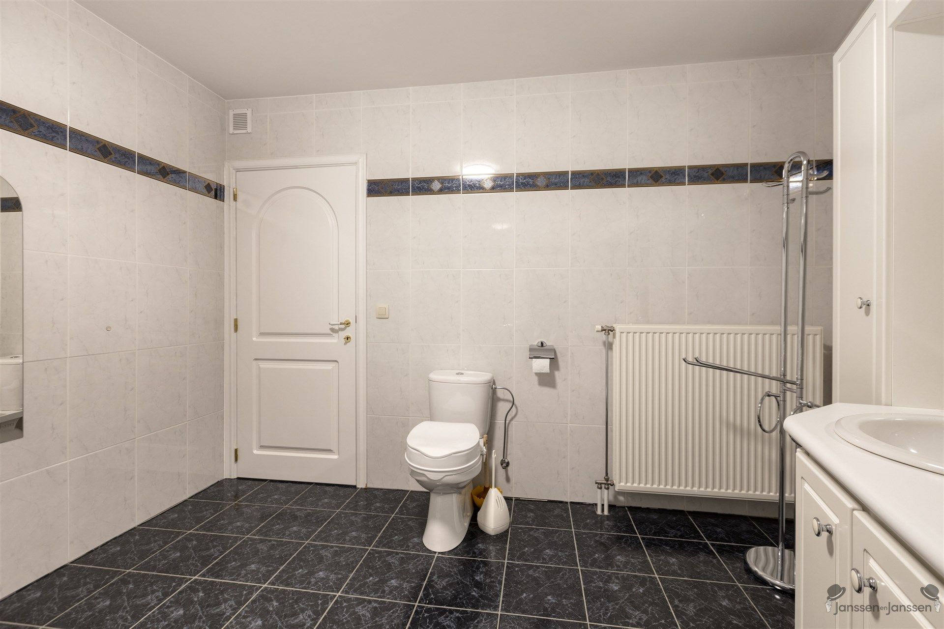 Appartement te koop foto 23