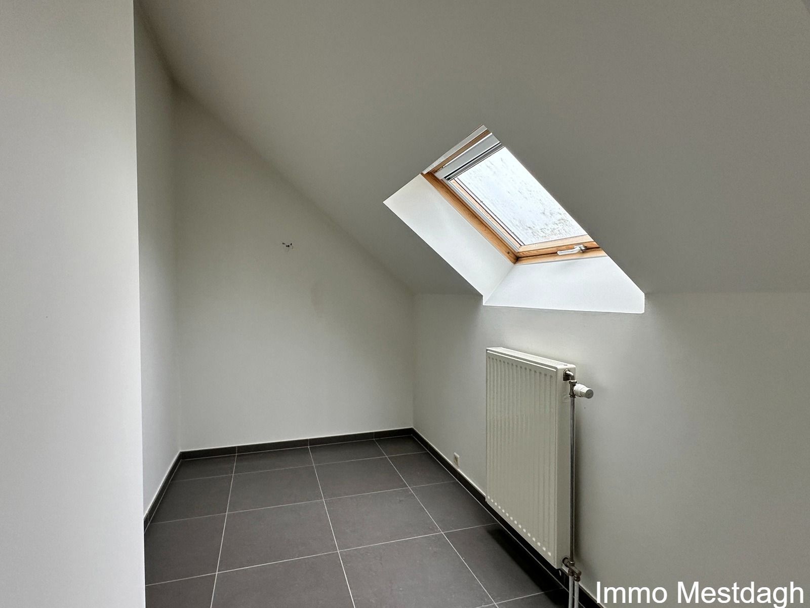 Opbrengsteigendom met 4 appartementen, 3 terrassen foto 35