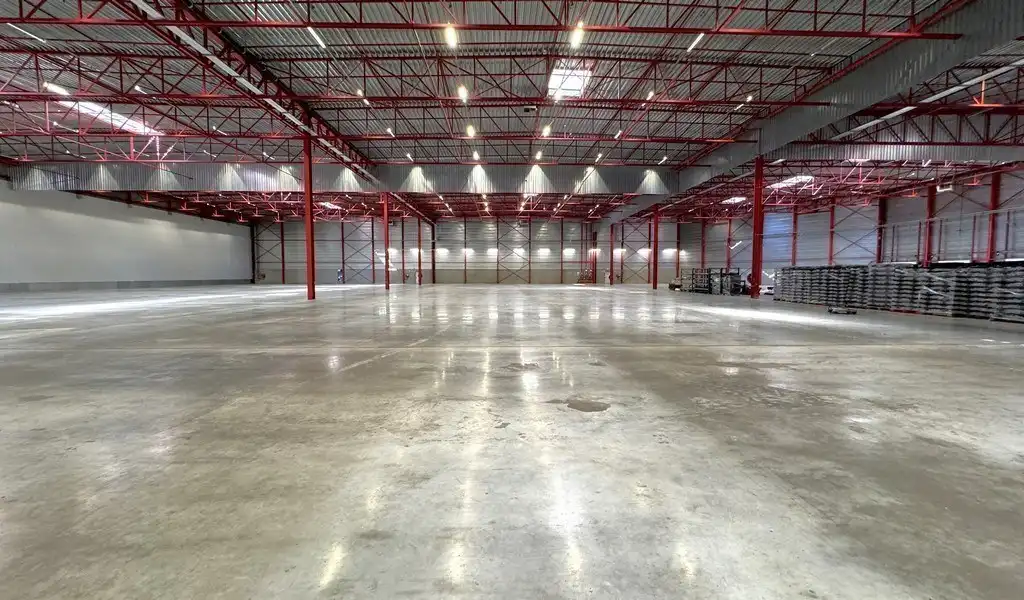 Logistieke loods te huur in Canal Logistics Centre Willebroek foto 3