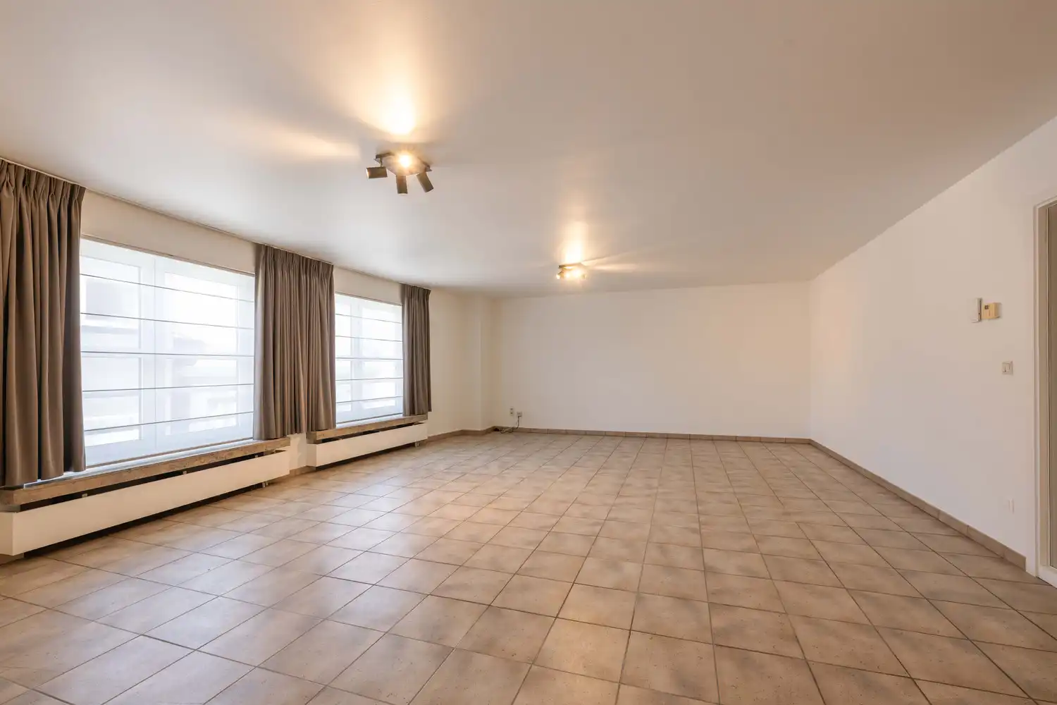 Appartement te Meulebeke. foto 5