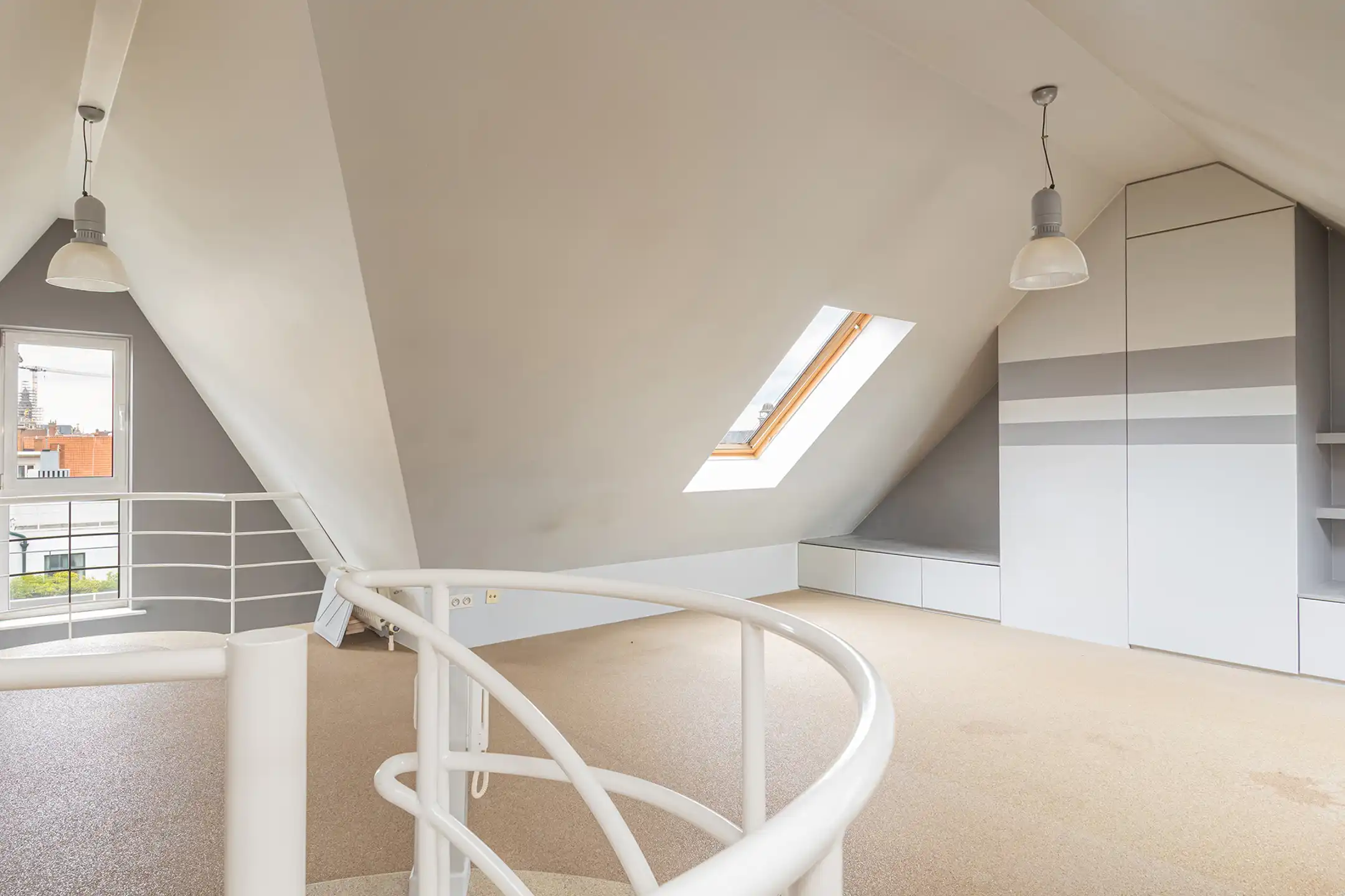 ANTWERPEN - Penthouse met terras en zicht op de kathedraal foto 12