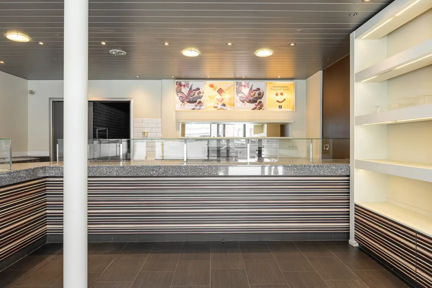 Ruim en veelzijdig handelsgelijkvloers op toplocatie foto 5