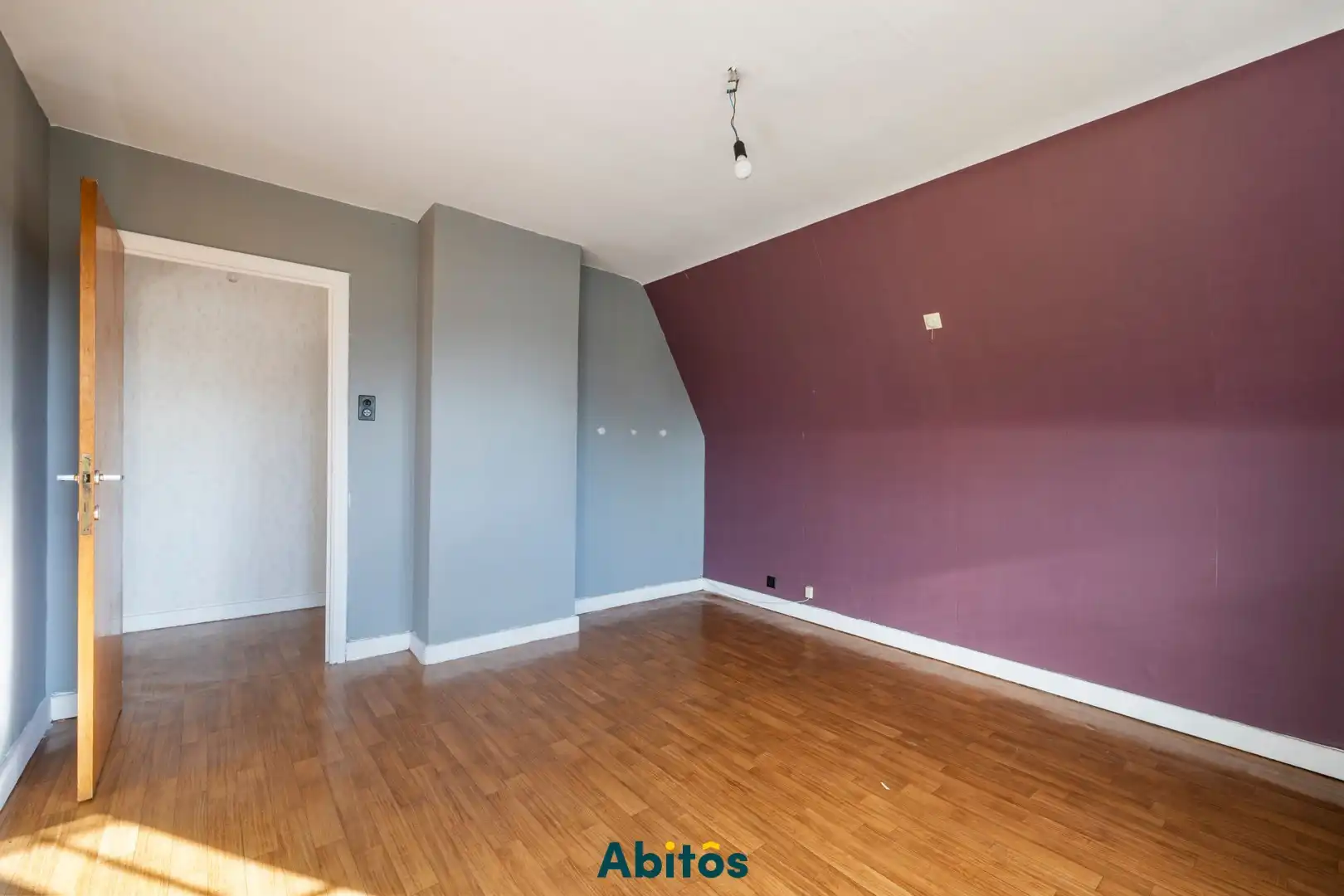 Villa met 3 slaapkamers en ruime garage in Beervelde, Lochristi foto 16