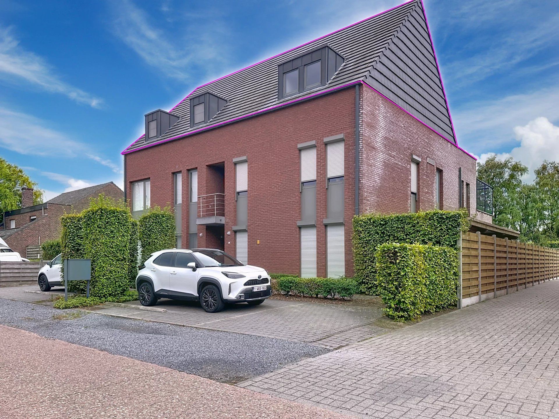 Dakappartement met 2 slaapkamers en groot terras op de grens tussen Balen en Mol. foto {{pictureIndex}}