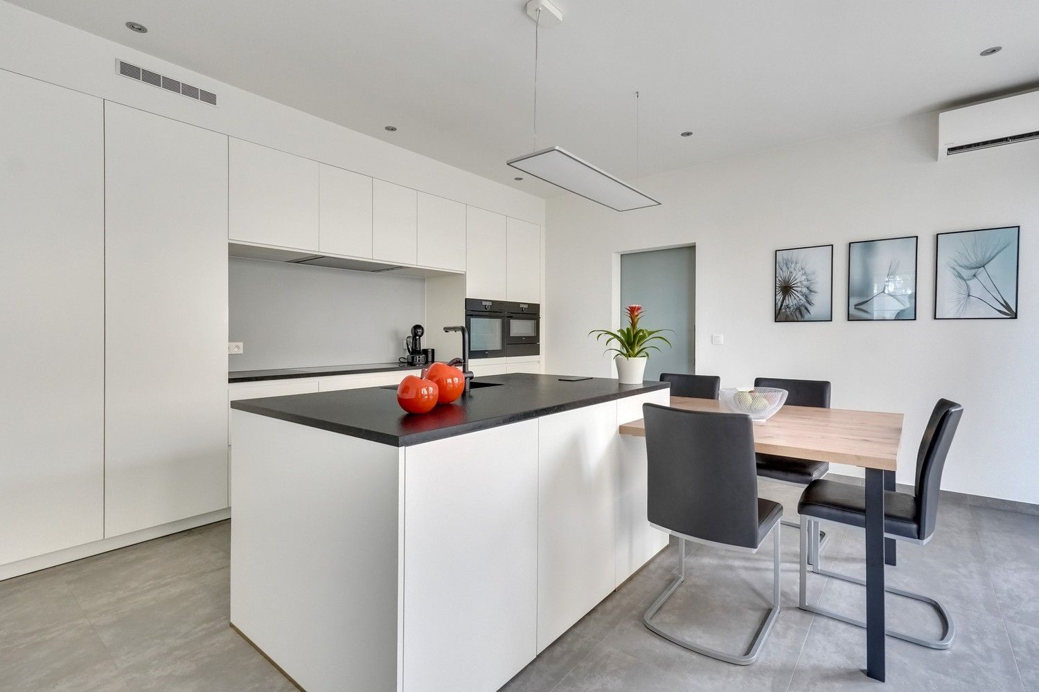 Polyvalente (bedrijfs)hal van ca. 260m2 met woonst foto 18