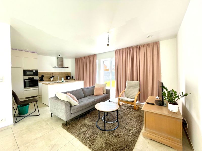 Prachtige nieuwbouwwoning aan de groene rand van Evergem foto 2