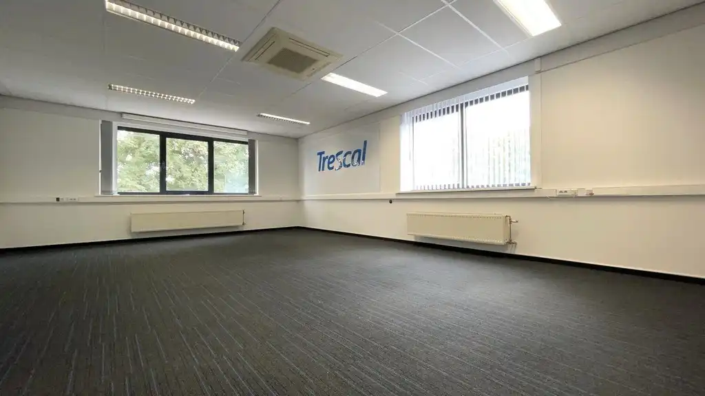 Budgetvriendelijke kantoorruimte te huur vlakbij luchthaven Antwerpen foto 6