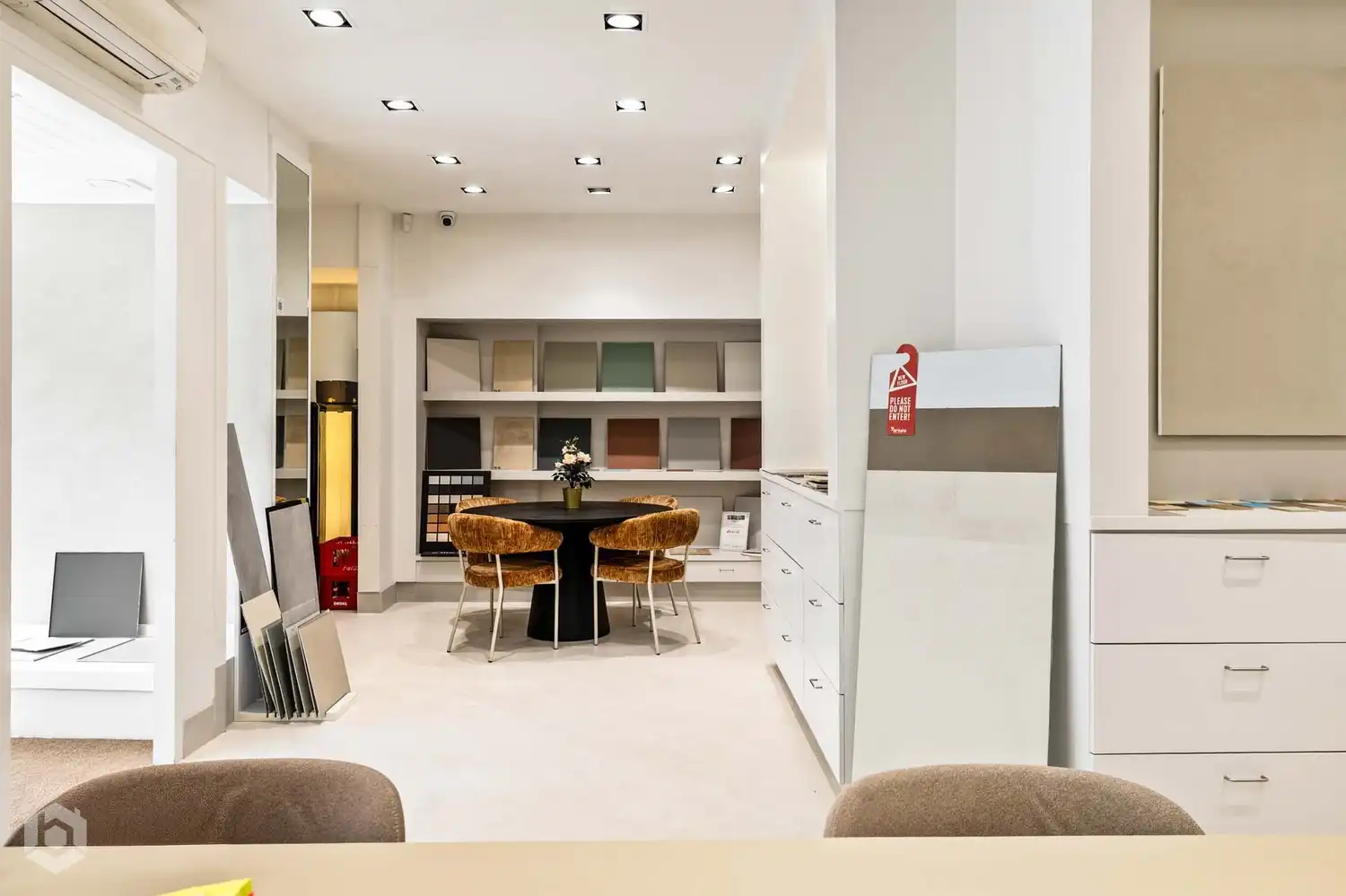 Handelsruimte op toplocatie foto 6