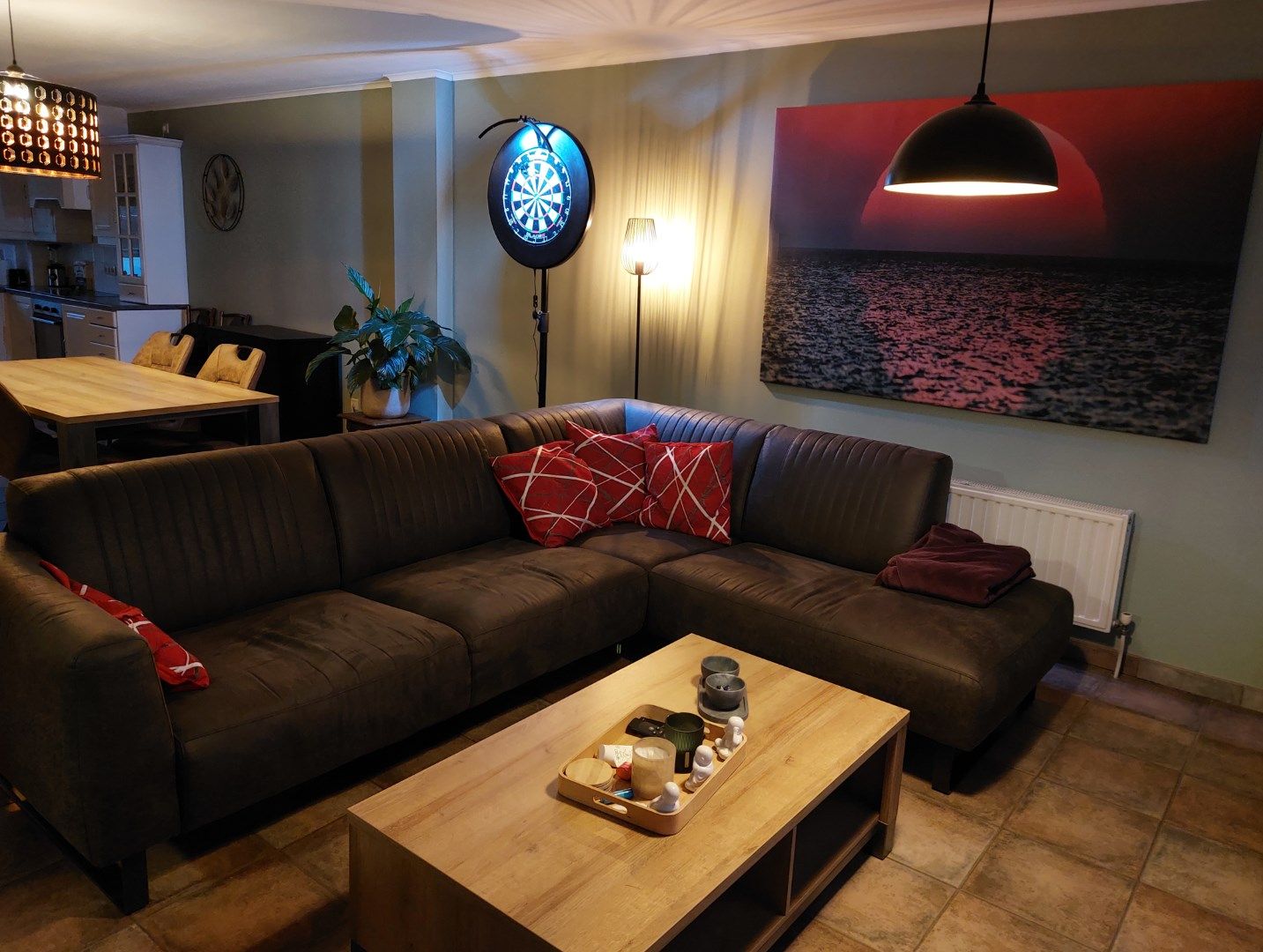Ruim 2 slaapkamerappartement te koop foto 4