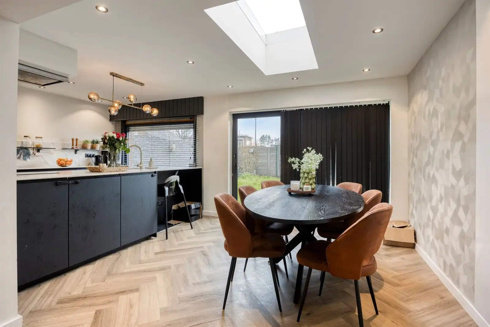 HOB met 3 slpk, garage en tuin foto 5