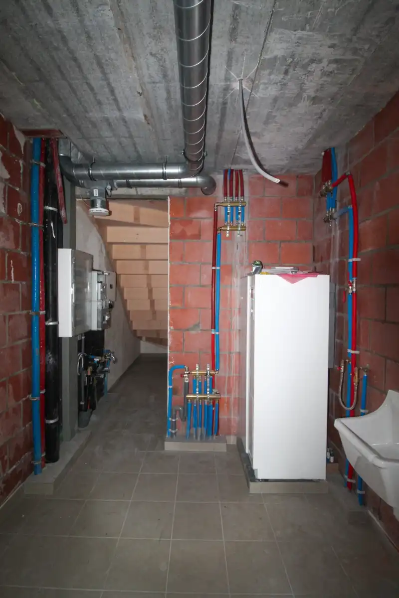 Ruime halfopen nieuwbouwwoning te Kortrijk foto 6