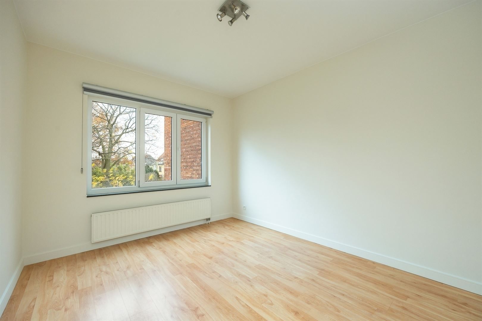 Instapklaar appartement met twee slaapkamers  foto 13