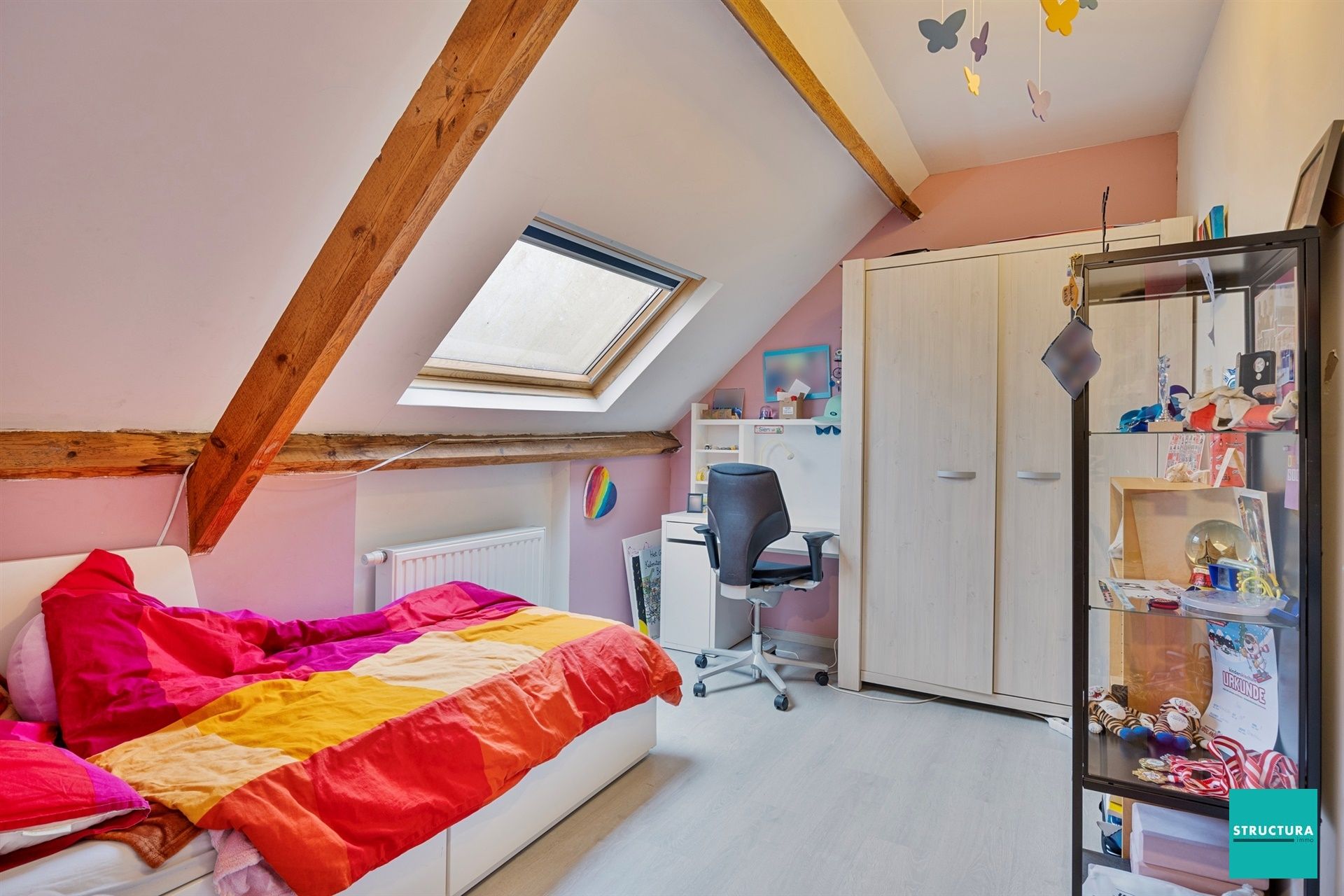 Instapklare woning met 4 slaapkamers en ruime tuin foto 23