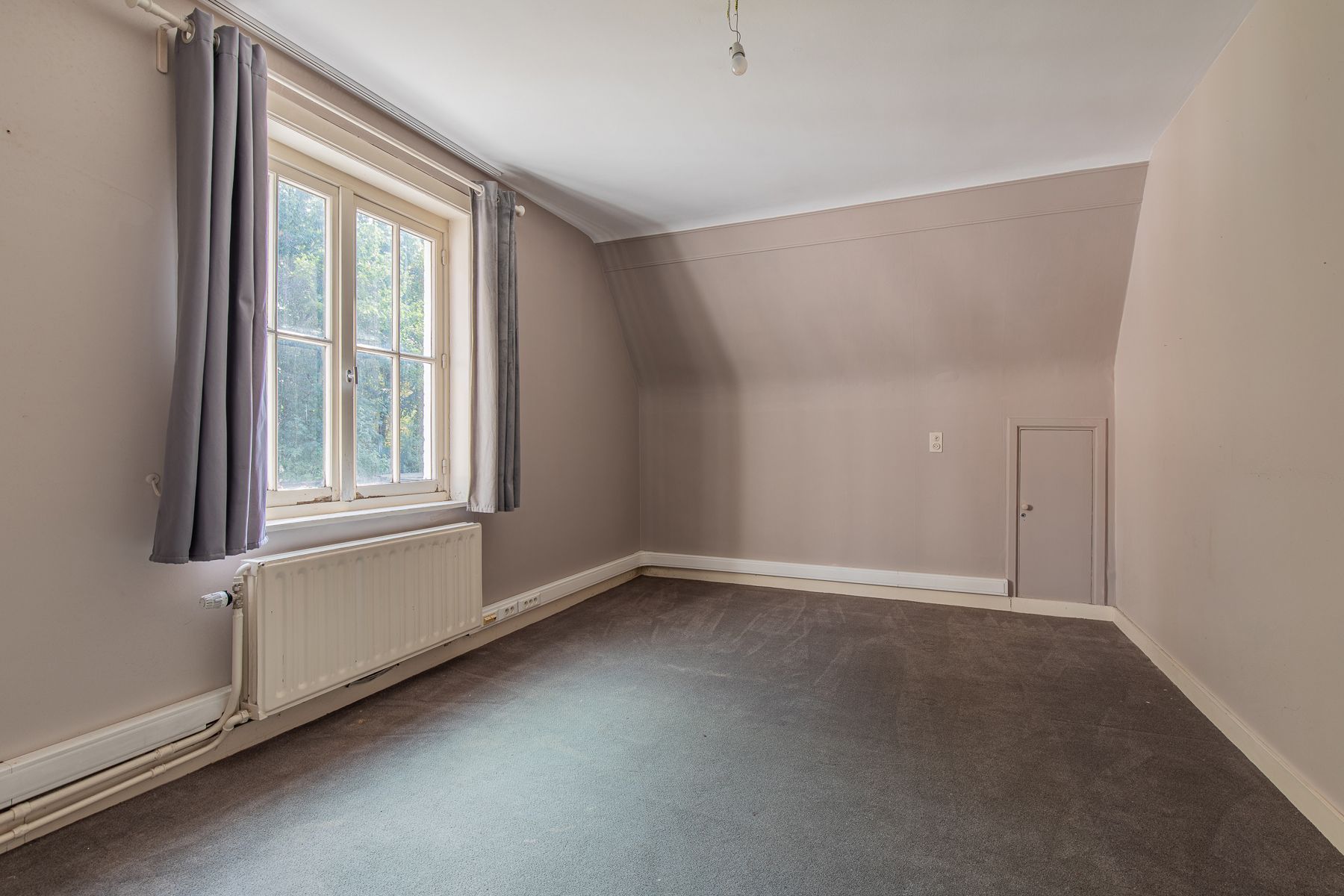 Charmante woning met potentieel foto 11
