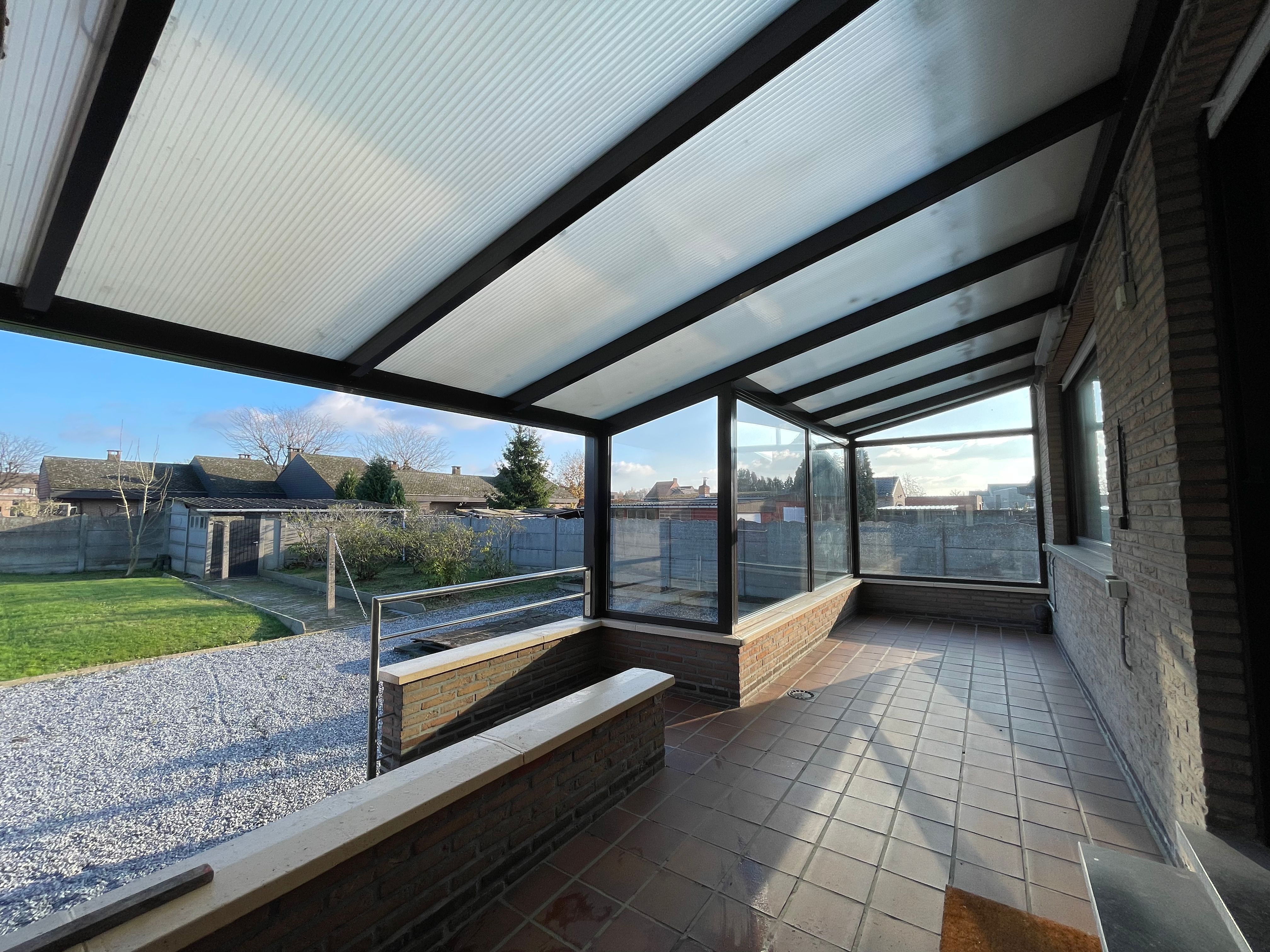 Woning met 3 slpks, ruime tuin foto 8