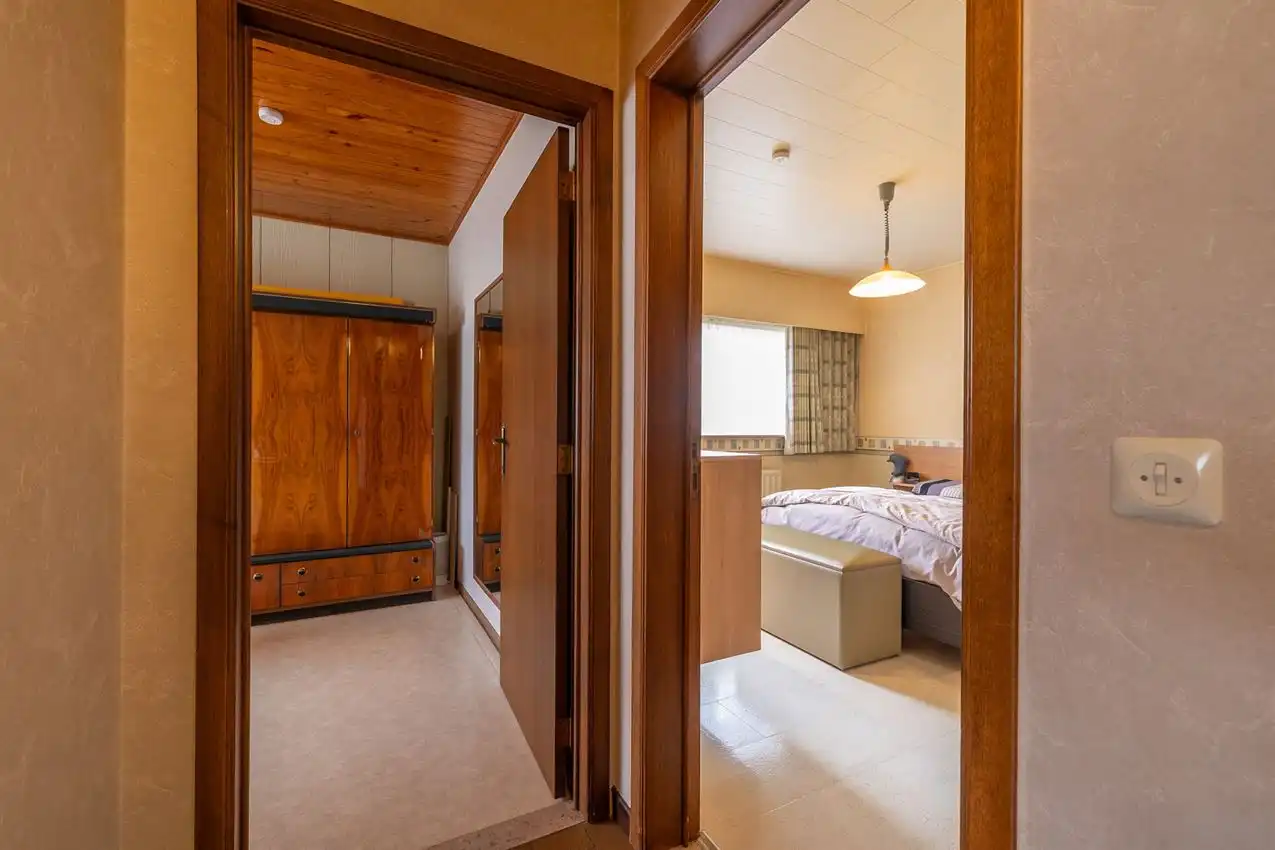 Charmante gelijkvloerse woning met 3slk,  tuin en garage foto 17