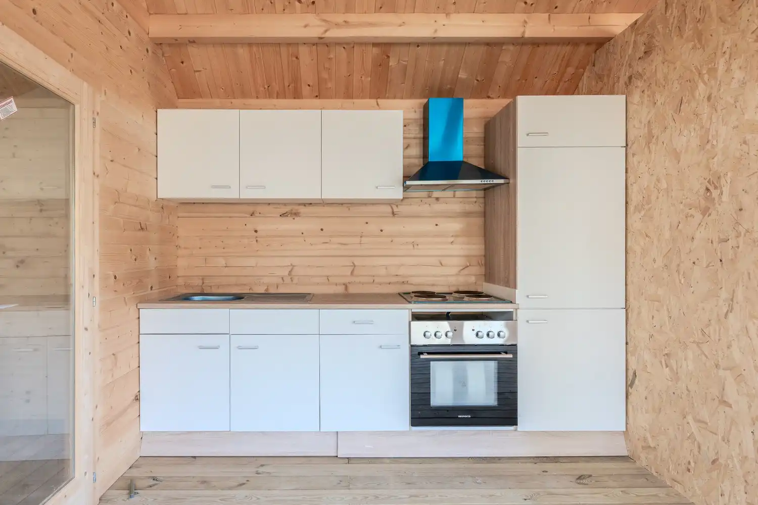 Charmant en instapklaar tiny house op rustige en bosrijke locatie in Hoeselt foto 8
