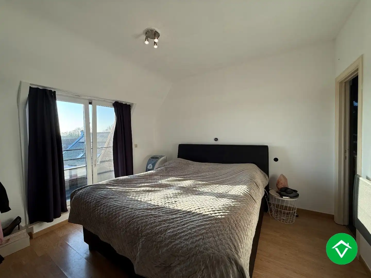 Ruim, gezellig dakappartement met 3 slaapkamers in centrum Roeselare  foto 11