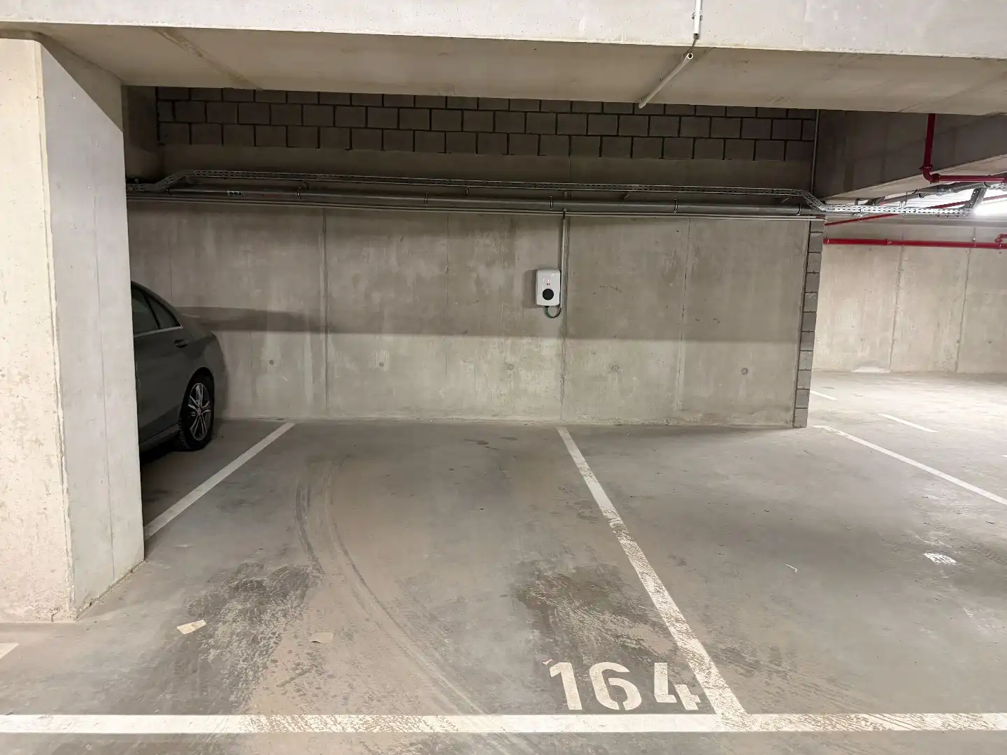 Prachtig 1 slpk-appartement met terras en autostaanplaats nabij het Galgenweel foto 13