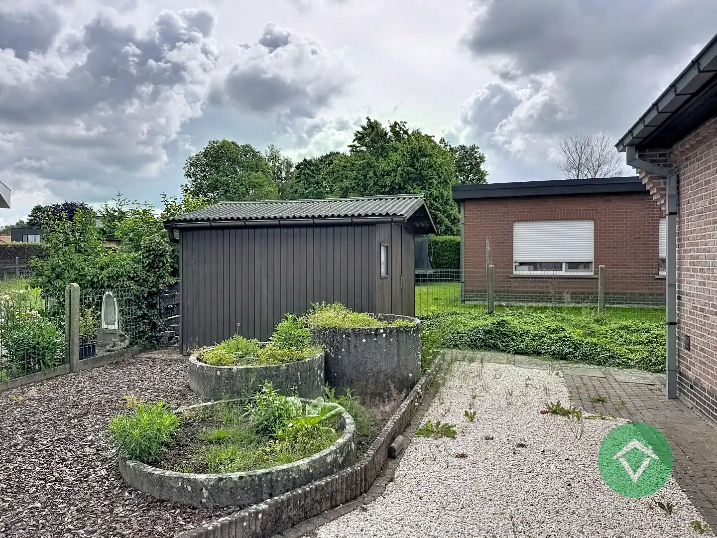 Instapklare gezinswoning met garage, carport en zonnige tuin in Scheldewindeke (Oosterzele) foto 30
