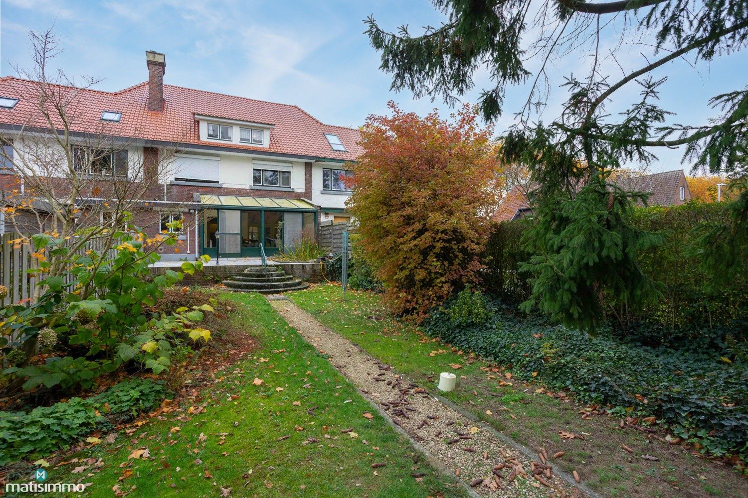 KARAKTERVOLLE WONING MET 5 SLAAPKAMERS EN RUIM PERCEEL TE GENK foto 41